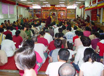 8月24日至26日於新店白玉中心舉行阿彌陀佛法會